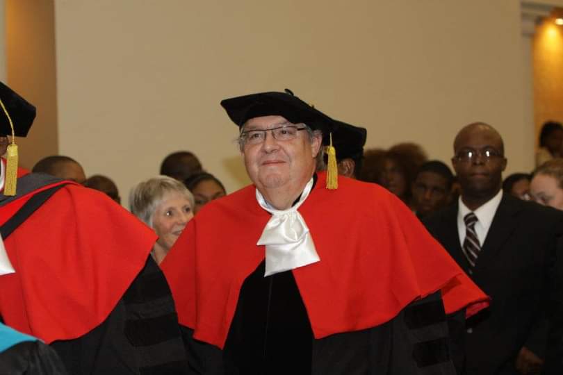 Michael University commencement — gallery photo 1