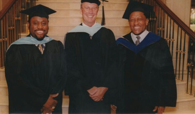 Michael University commencement — gallery photo 2